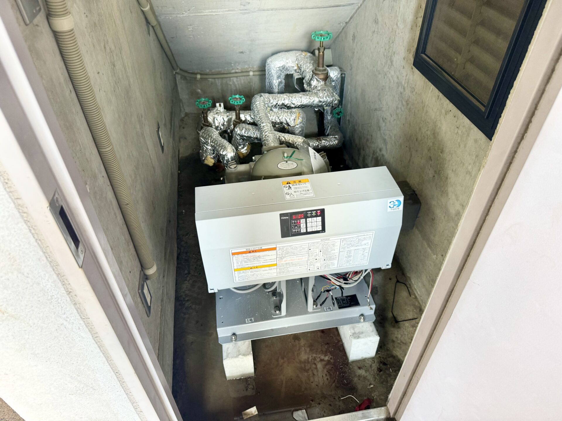 完成：新設加圧給水ポンプの設置完了